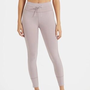 Vuori Daily Leggings + Lux Performance Tank Women's Medium